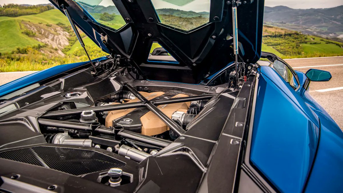 crankandpiston's tweet photo. #Lamborghini #Aventador #Ultimae 2022 review
https://t.co/YvzyQJZwfg https://t.co/v8qyvcZOqW