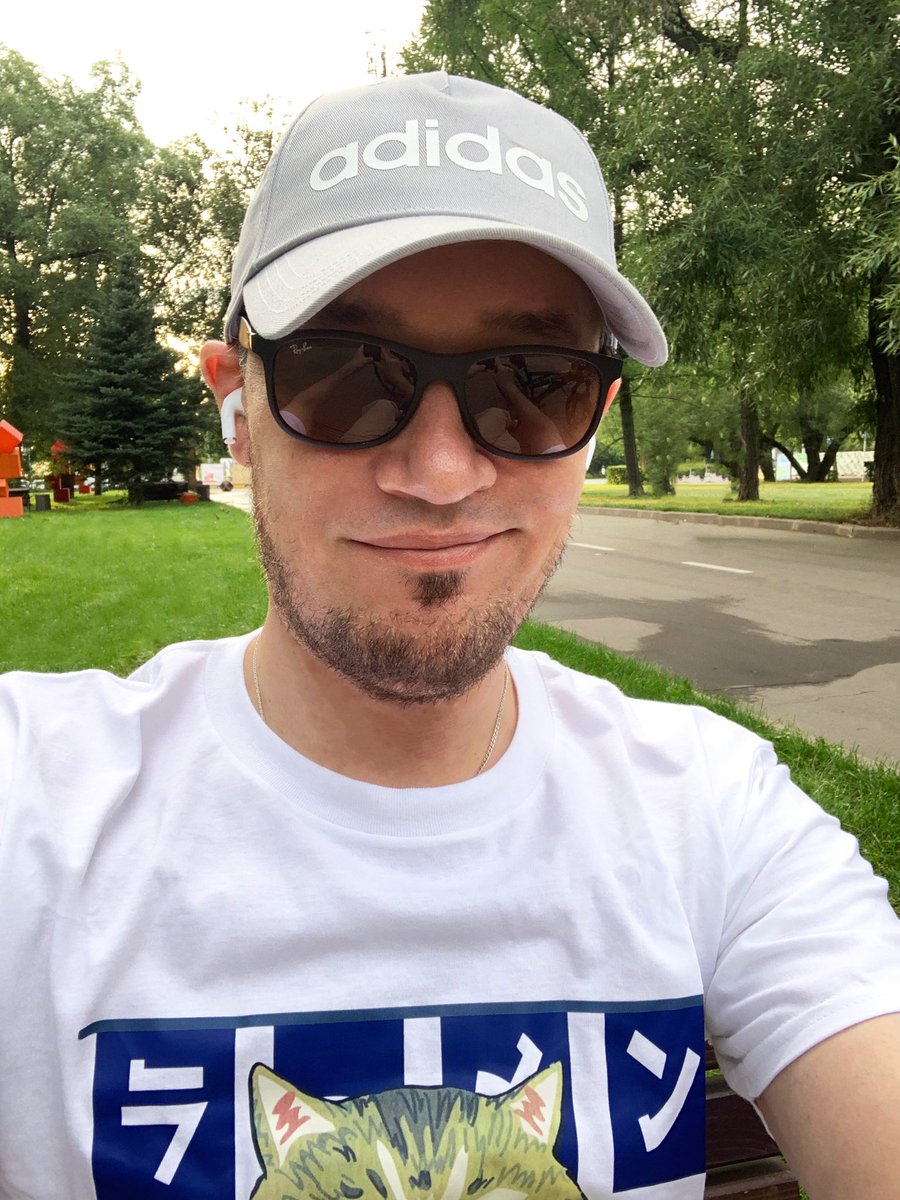 olegsitnikov's tweet photo. #summer2022 #sitnikoff https://t.co/0LPIGSzgk7