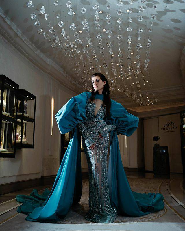 ZiadNakadWorld's tweet photo. Lady in blue...
πππ
Published on @harpersbazaarserbia magazine!
Photographer: @alexdanifotografo
Stylist: @taniatuka
...
#ZN #Celebrities #Lifestyle #RhombusCollection #fashionmagazine #ParisHauteCoutureWeek #HauteCouture #FallWinter2023 #Lebanon #Beirut #Paris #France https://t.co/uY4vRTjWP3
