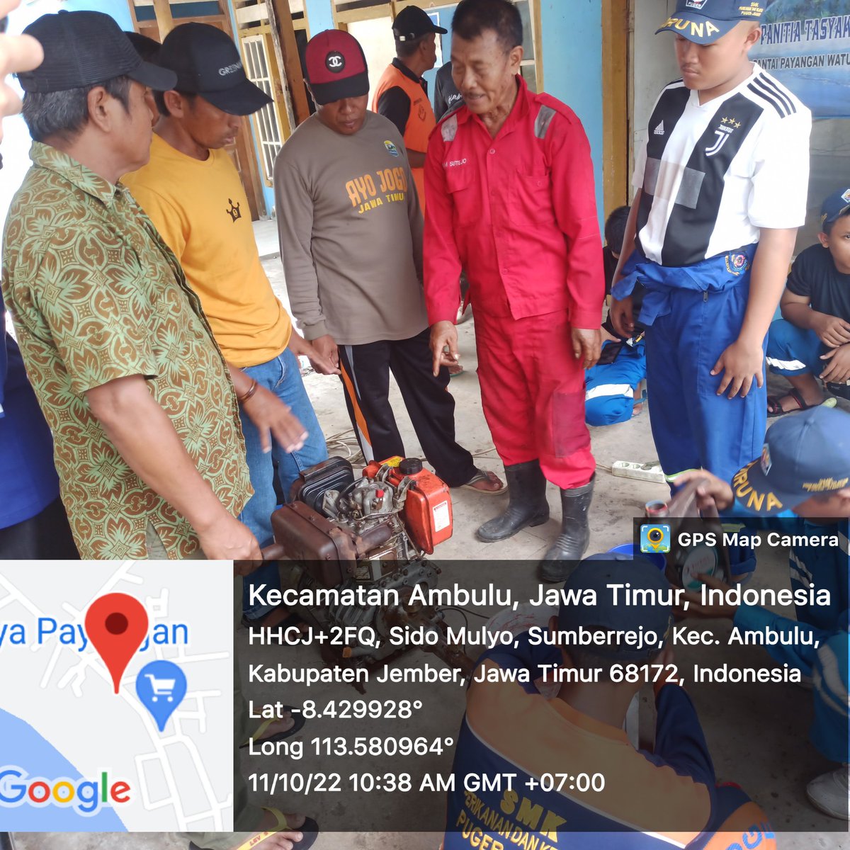 adentakurnia's tweet photo. Selasa,11/10/22,@adentakurnia Pendampingan pelayanan permesinan kapal Nelayan O/DJPT KKP dan DinasPerikanan Jember kpd Masyarakat Nelayan di Dsn Watu Ulo Ds.Sumberrejo Kec.Ambulu
#GiatLuhkanSatminkalBWI #Jember #WatuUlo #LuhkanJaya @bppp_banyuwangi @puslatluhkp @kkpgoid @djpt_kkp https://t.co/I5tB0Xu36A