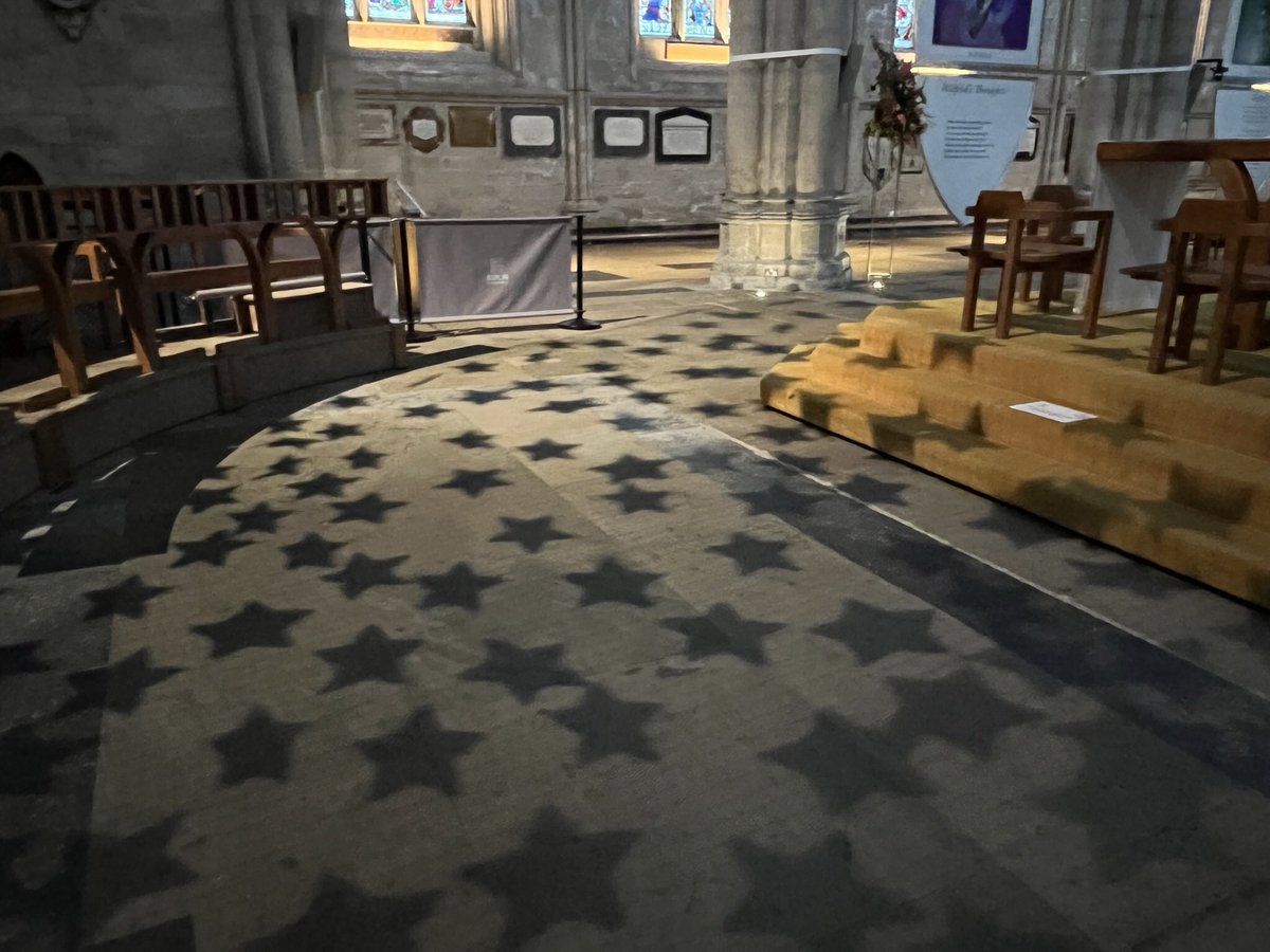 Ripon Cathedral tweet media