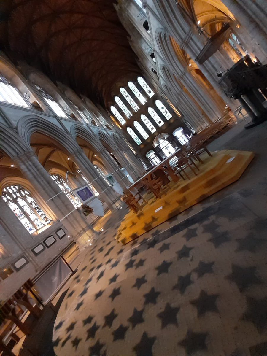 Ripon Cathedral tweet media