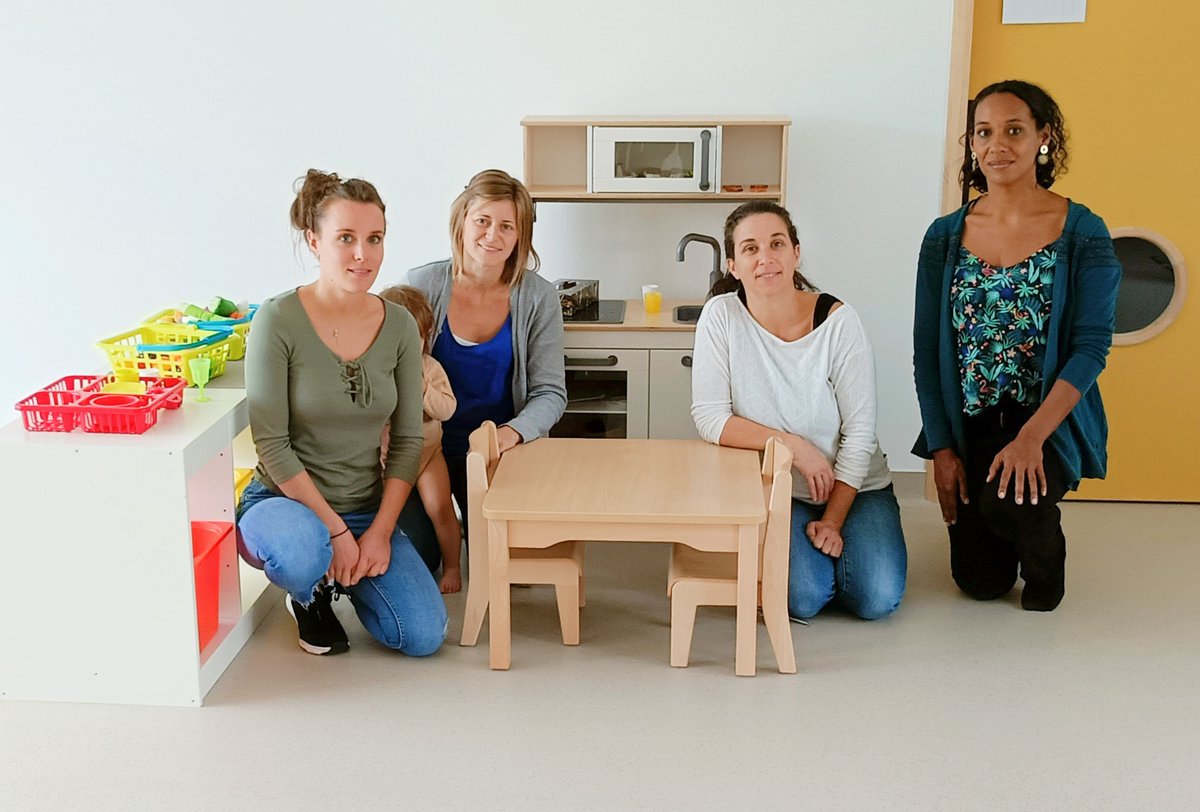 espacentreprise's tweet photo. [Portrait Rozenn Leroy - micro-crèche à Combourg]
Pomme de reinette et pomme d'happy vient d’ouvrir ses portes.
Rencontre avec Rozenn Leroy, directrice de la structure.
Découvrez son portrait ici▶️ https://t.co/bIDWaBC5bx
#entreprendre #bretagneromantique https://t.co/w0qRZmEj0W