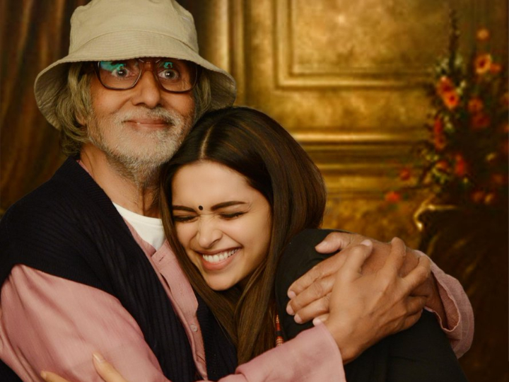 neharikasharmaa's tweet photo. Decades of remarkable work; hundreds of fabulous films...

My all time favourite has to be #Piku!
@SrBachchan @deepikapadukone | #AmitabhBachchan80 https://t.co/RyknJxTdZG