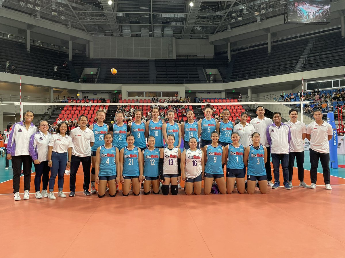 PVLonkumu's tweet photo. Fresh with their new jersey! 🍫 @CMFlyingTitans 

#PVLonKumuReinforced #PVLonkumu #PVL2022 @kumuPH

WATCH PVL FOR FREE: https://t.co/nrRIhpkhZB https://t.co/oGU5FaE31Y