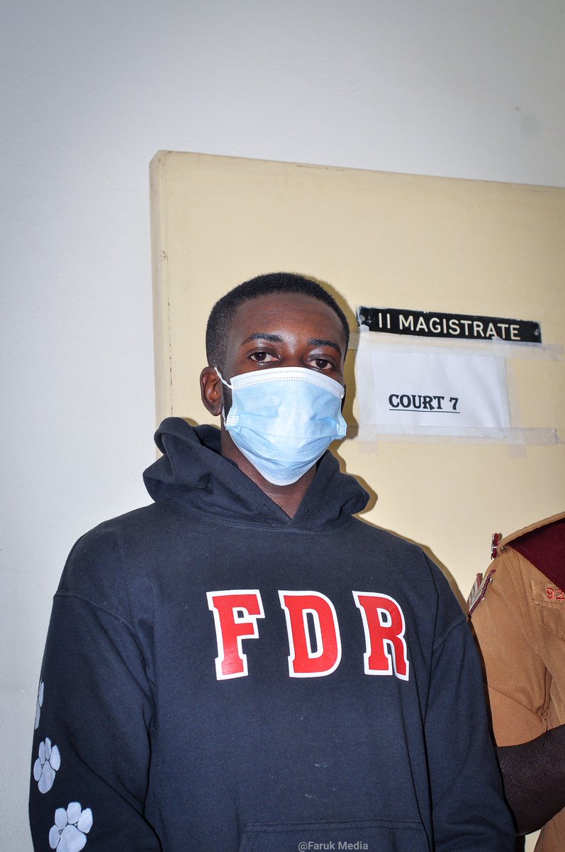 DavidLRubongoya's tweet photo. After spending close to one month in detention following his abduction and torture, our comrade @MotivKasagga has been granted bail this morning. Very glad to note that he still as solid as rock! Grateful to the legal team for the great work. 
#BringBackOurPeople https://t.co/w7td5zDACR