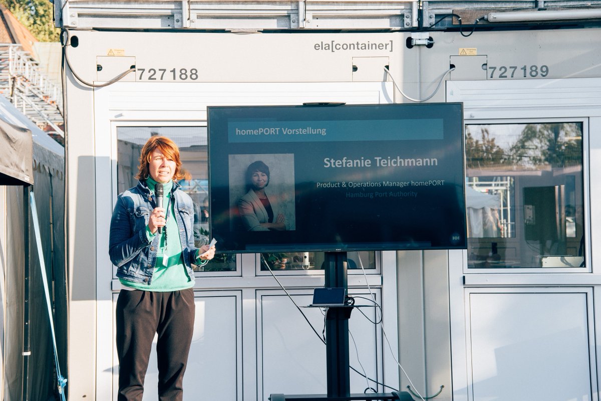 seaclearproject's tweet photo. Friday, 30 September, was a day full of activities and outreach events for the #SeaClear๐ Team. The @FraunhoferCML team participated at the Homecoming Homeport, organized by the @PortofHamburg . Here are some images from the event.
#RobotsHelpingEarth #innovation https://t.co/6g9KVsQYvD