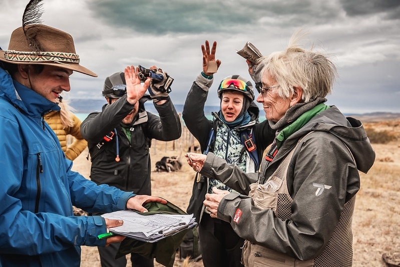 gauchoderby's tweet image. The Gaucho Derby is a test of not only survival but also horsemanship.  Horses are chosen by random draw out of a hat, and if Tobias &amp;amp; Sarah's reactions are any clue- Pam Karner picked a good one.

#GauchoDerby

Photo by: @SarahFarnsworth