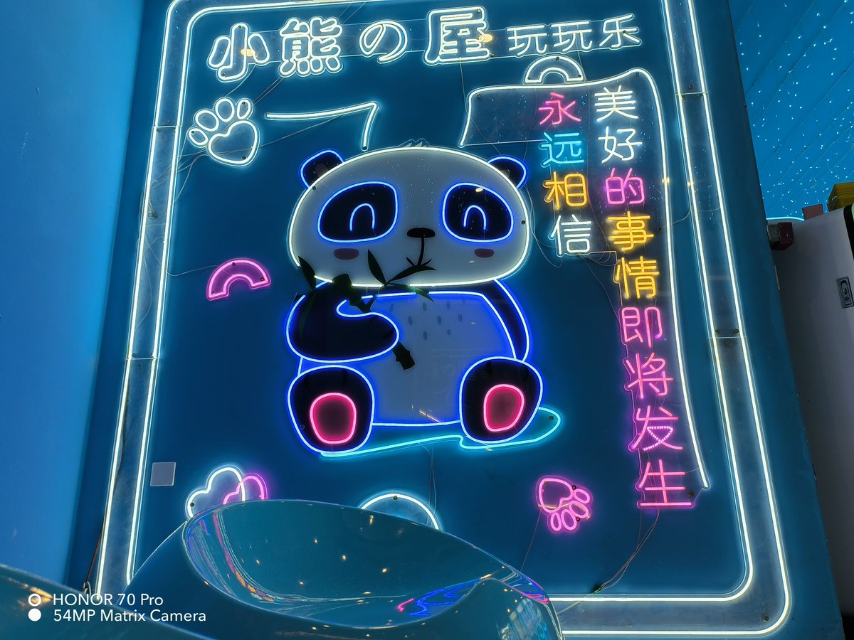 MrGuan18's tweet photo. 明年防疫全面放松了    ，不在执行大规模封控，也不在大规模核酸检测，适应有病治病，隔离自费的政策 https://t.co/Yo8k8UQsDR