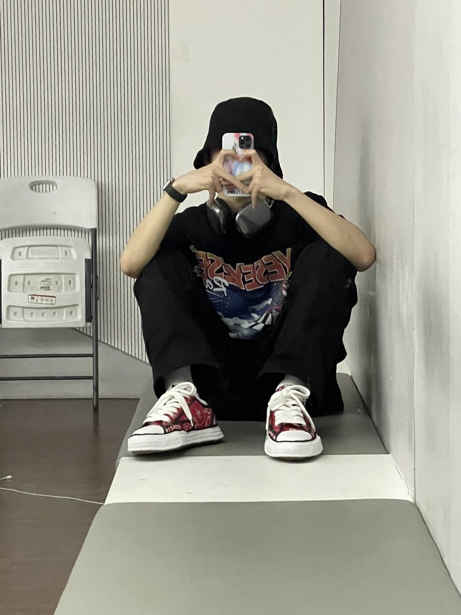 🧸 Teddy 💙 red hair Yeosang enthusiast ❤ tweet media