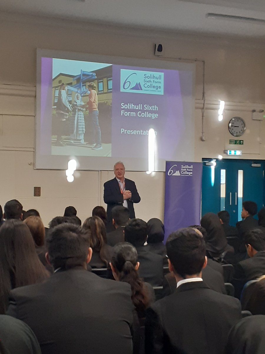Ninestiles's tweet photo. Thanks to Mr Sullivan from @sfcsapply for speaking with our @Ninestiles year 11 learners this morning and helping them prepare for their next steps #scalingnewheights https://t.co/qI4FER1dRA