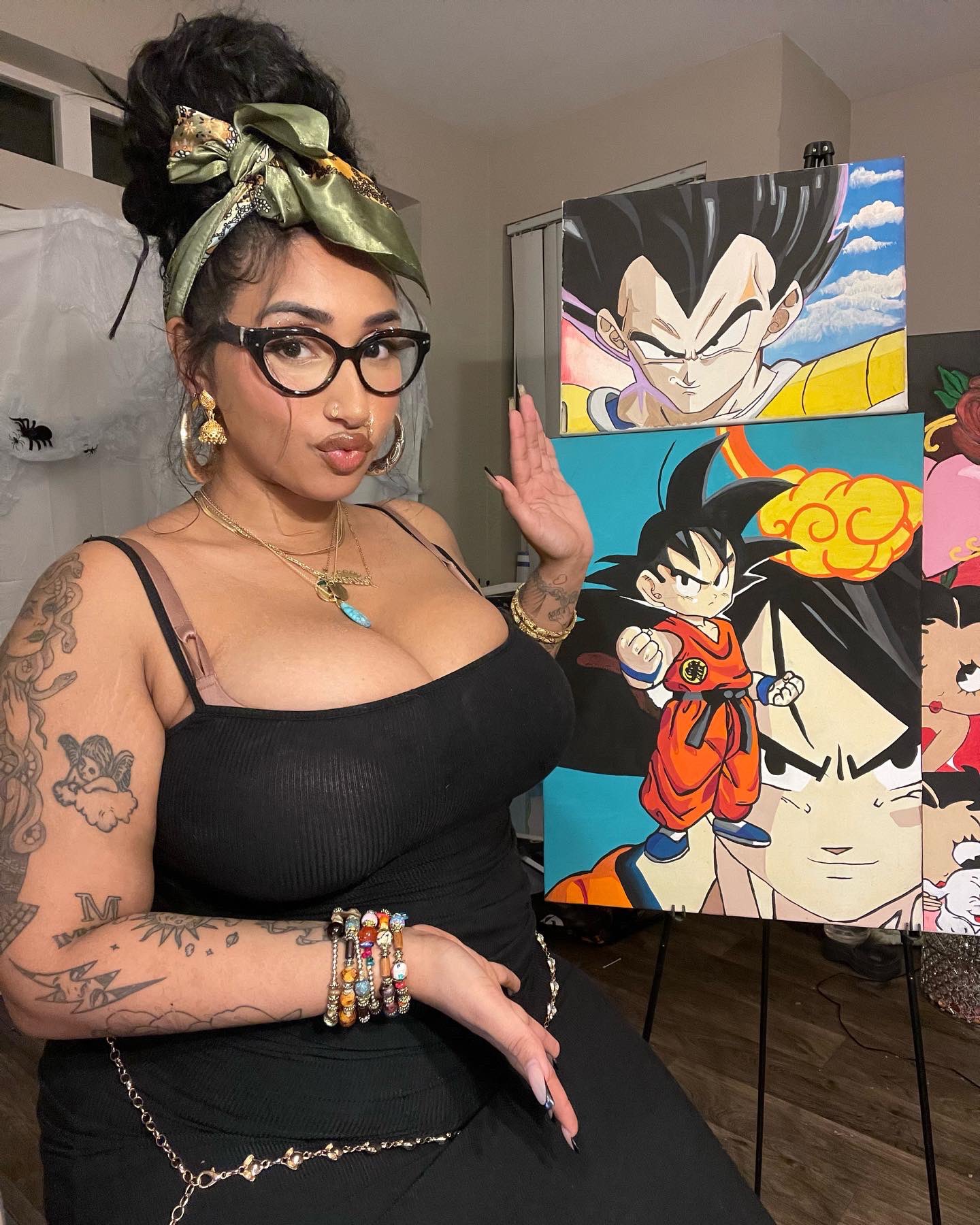 2 pic. lemme paint for u 🥺 https://t.co/P9Q6ZjALpi