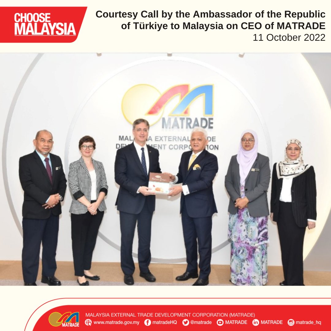 matrade's tweet photo. YBhg. Datuk Mohd Mustafa Abdul Aziz, CEO of MATRADE, received a courtesy call from the Ambassador of the Republic of Türkiye to Malaysia, H.E. Emir Salim Yüksel, whom was accompanied by Ms. Setenay İyigün, the Commercial Counsellor at the Embassy of Türkiye in Kuala Lumpur. https://t.co/1iKROEKccJ