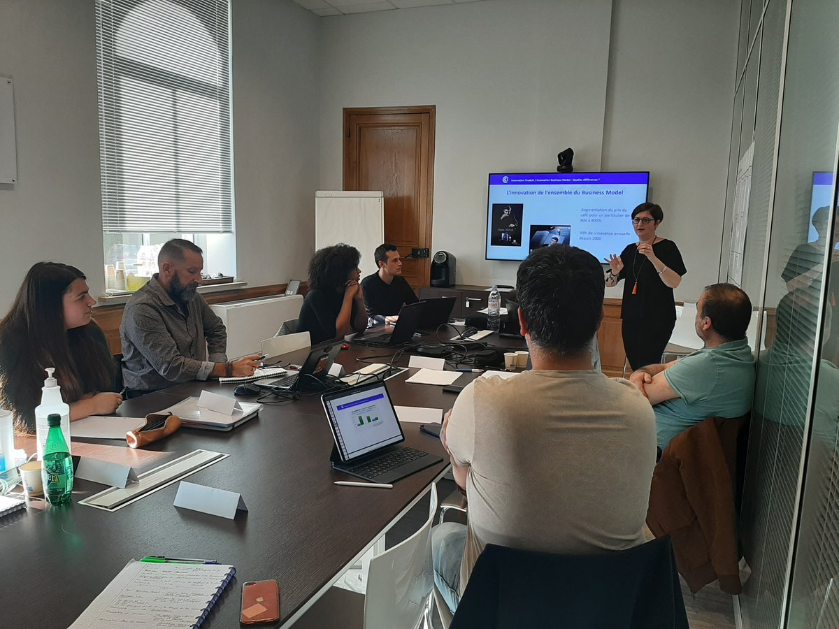 Retour sur la formation 5 jours pour #entreprendre organisée actuellement à Nîmes. Aujourd'hui, nos entrepreneurs ont pu approfondir leur business model 🚀

#entrepreneur #gard #creationentreprise #BusinessModel