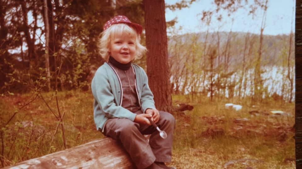 LyyraMari's tweet photo. Hyvää tyttöjenpäivää! #tyttoejenpaeivae https://t.co/9bRmgICuIX