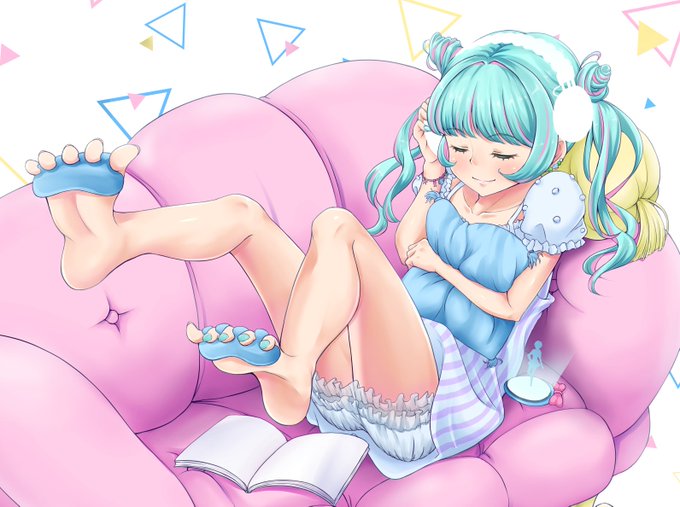 どっちも俺が描いた絵だって誰も信じないでしょ

#世界私の絵柄変わりすぎだろ選手権 