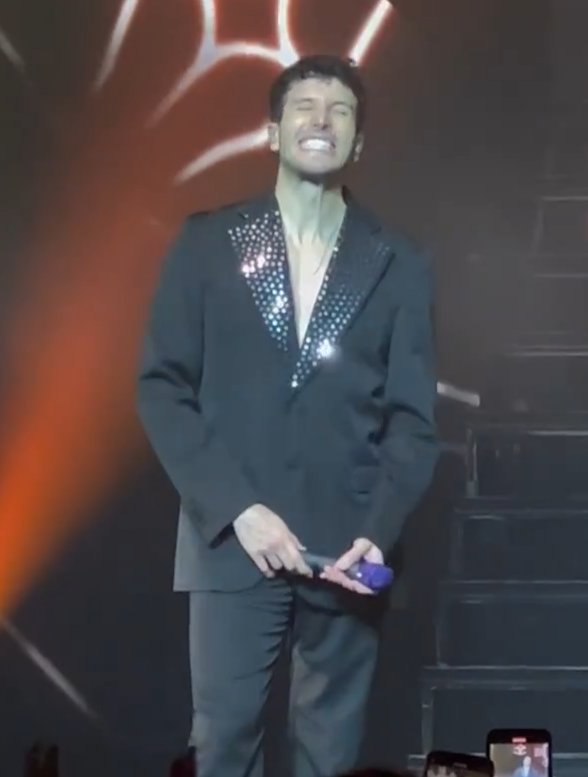 PepiSYatra's tweet image. Buenos días! 🌞🧉🫶
4️⃣ días para los 2️⃣8️⃣🎂🥳
Y en cualquier momento sale el video de #Basicamente 🥹😍😍😍
@SebastianYatra 🥰