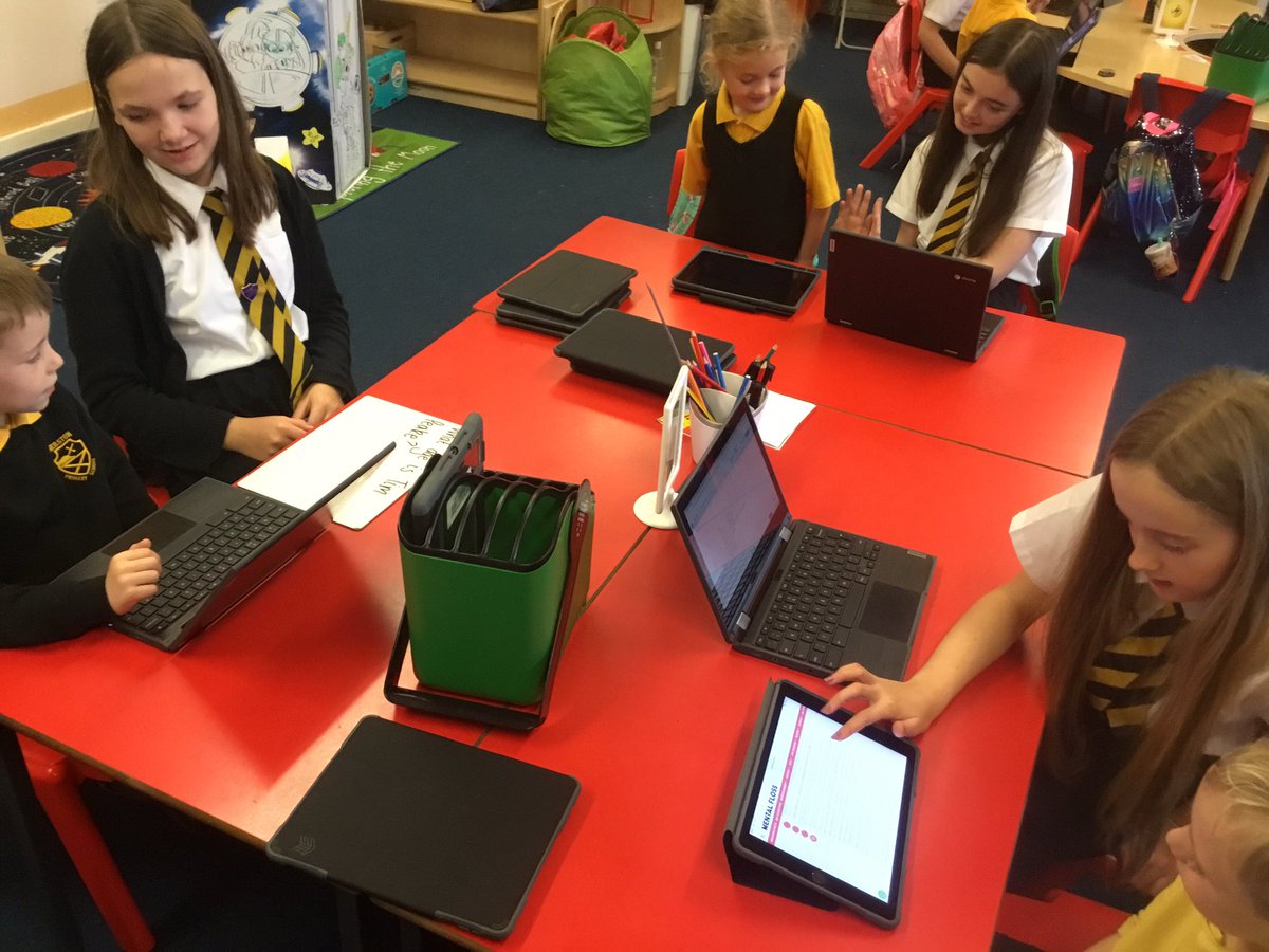 neilston_madras's tweet photo. P2 & P7 were working together this afternoon to share their learning about space πͺπ they worked incredibly well to complete a research task, answer challenge questions & found out fun facts about an astronaut of their choosing! π€©
#collaborativelearning #IDL #partnershipproject https://t.co/SsxWGcN6dN