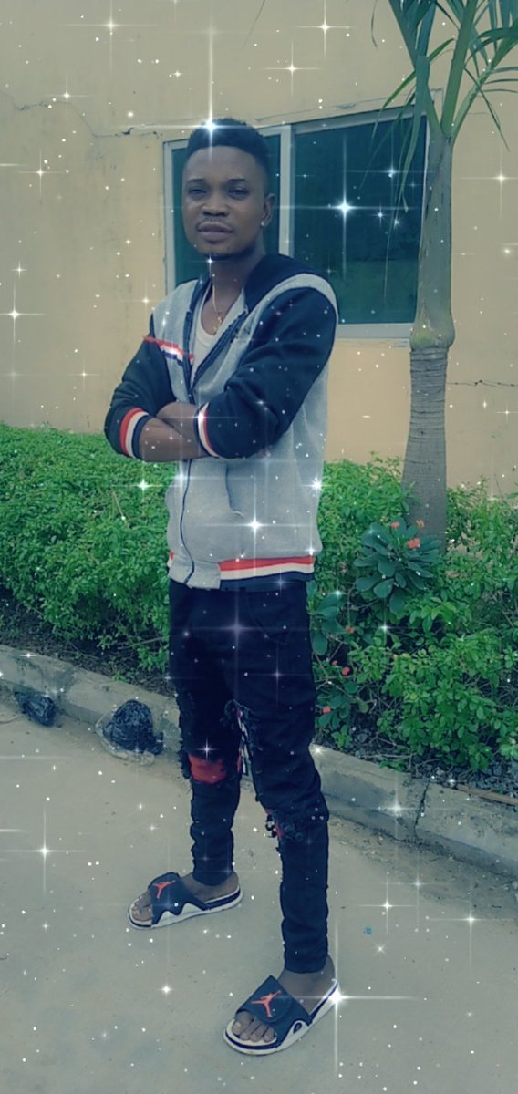 Ad56009408Adams's tweet photo. Am single and searching, I hope someone will like me here https://t.co/lRgSKf9oJt