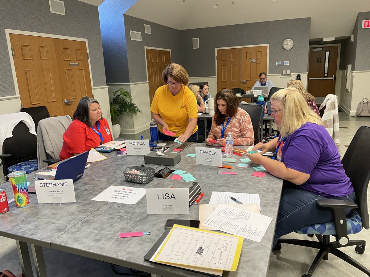 NC STEM West tweet media