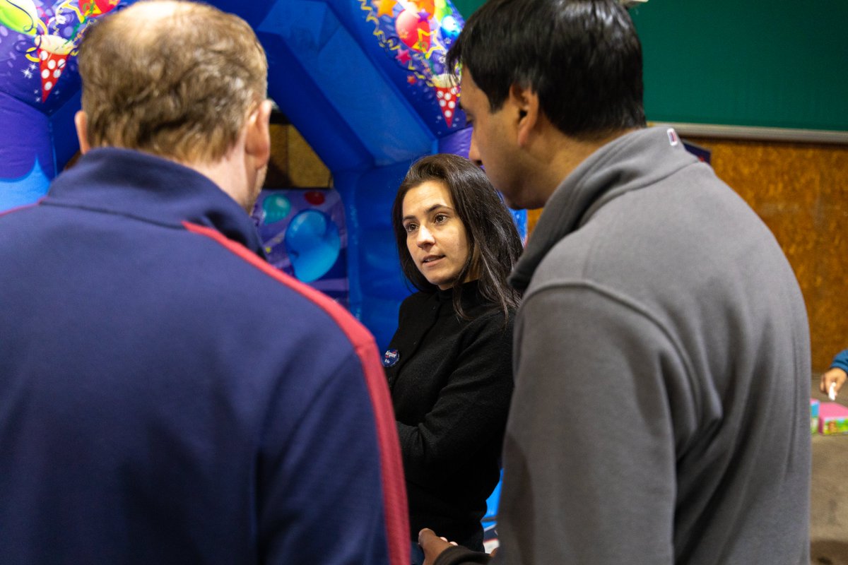 Airquee Inflatables tweet media