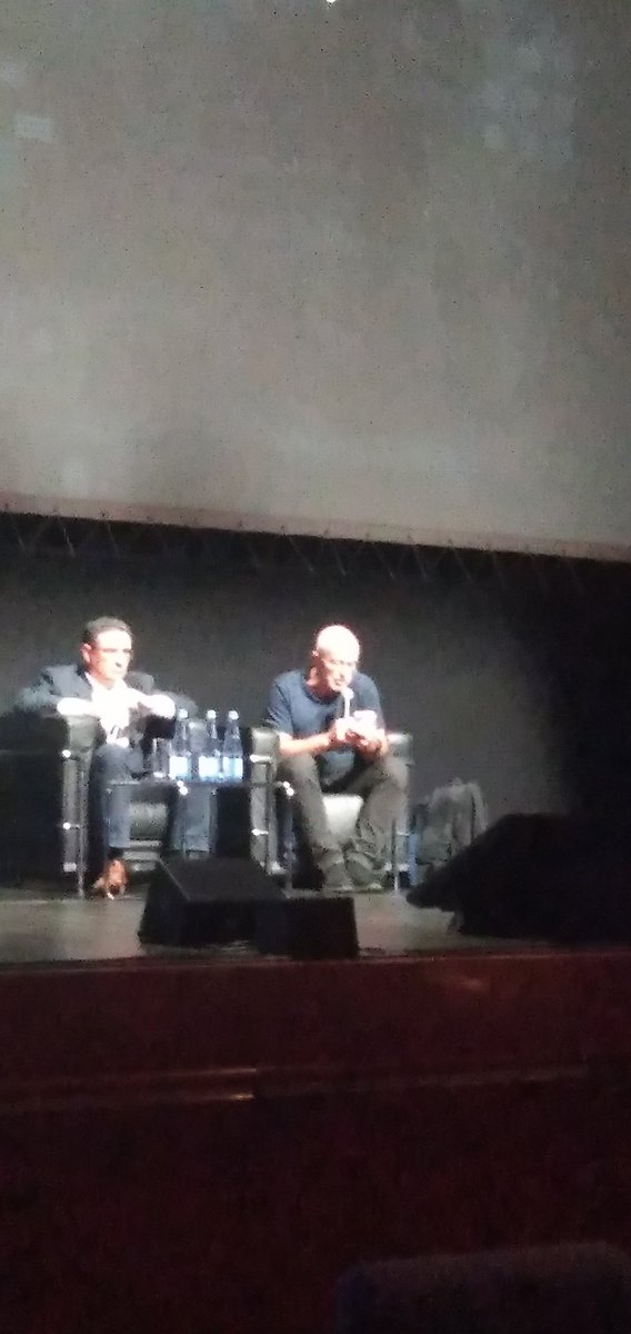 silvanacscorrea's tweet photo. Fantástico o prof @srlm em Portugal https://t.co/i2hFeFYx1J