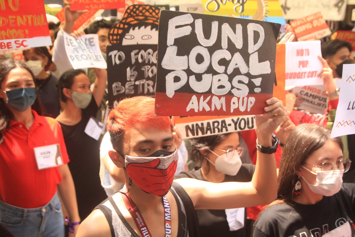 PUPTheCatalyst's tweet photo. During the event, students and organizations registered their calls in the #FirstDayFight2022 mobilization earlier in the afternoon along University Avenue. https://t.co/Cq1W8gGdZX