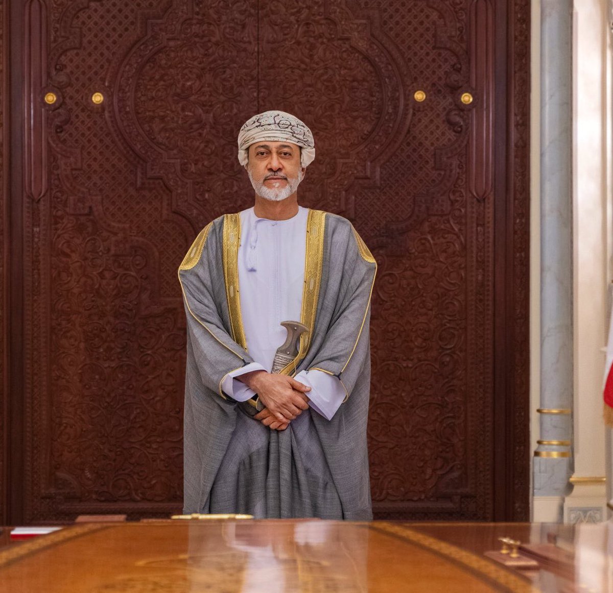 يُكمل اليوم سلطان عمان "هيثم بن طارق" عامه الـ67 🇴🇲🥳♥️
