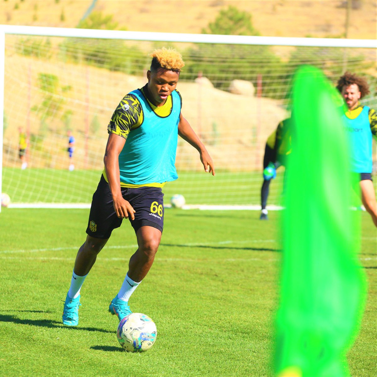 Takımımız deplasmanda oynayacağı Bandırmaspor maçının hazırlıklarına başladı.✅