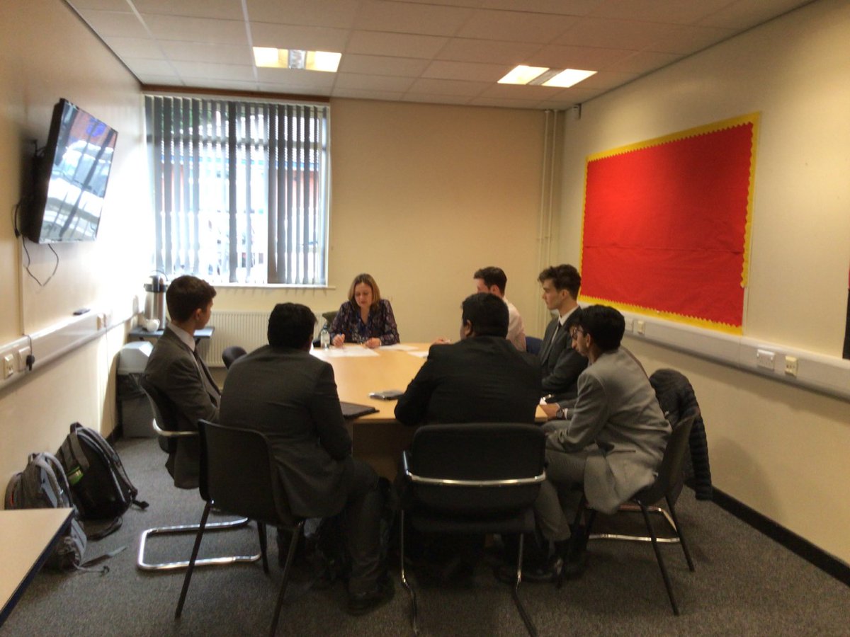 WGSBSixthForm's tweet photo. Hugely enjoyable mock interview session for #WGSB6 students today. Thank you so much to all our volunteers for giving their time so generously and to LW and KSB for their hard work in making this event happen. @wgsbcareersed @WGSB https://t.co/PPltEd0s7x https://t.co/d9IEgi1ob9