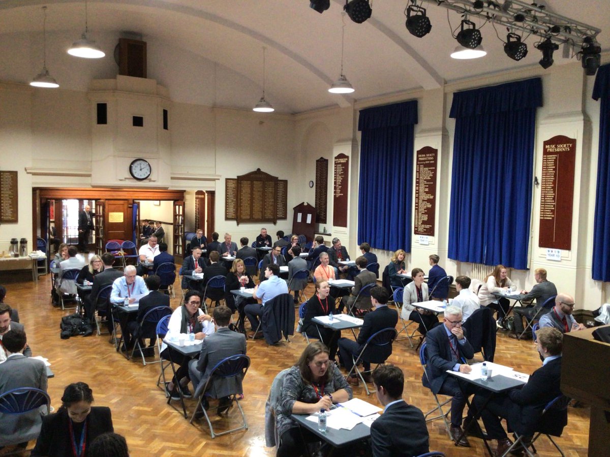 WGSBSixthForm's tweet photo. Hugely enjoyable mock interview session for #WGSB6 students today. Thank you so much to all our volunteers for giving their time so generously and to LW and KSB for their hard work in making this event happen. @wgsbcareersed @WGSB https://t.co/PPltEd0s7x https://t.co/d9IEgi1ob9