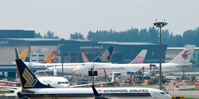 Pregnant flight attendants can now keep jobs: Singapore Airlines
bit.ly/3SRc6ef