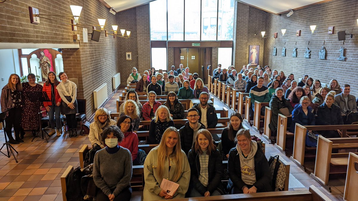 SoePastoral's tweet photo. Congratulations to the PGDE Applied Catholic Theology class who celebrated their Welcome Mass today. Many thanks to celebrant Bishop John, and to Fr Ross and the @GUCatholic team for hosting us. Good luck and blessings for your school experience placements! @UofGEducation https://t.co/2ZrqYjGNMM