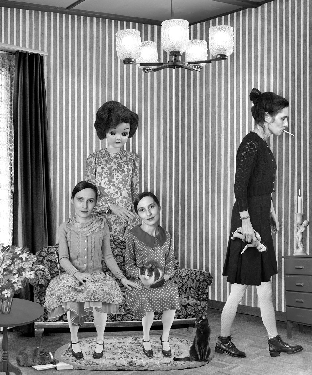 corneliahedige1's tweet photo. Waiting for grandpa. Handmade photomontage. 17"x22". https://t.co/yrNrXkpXzW