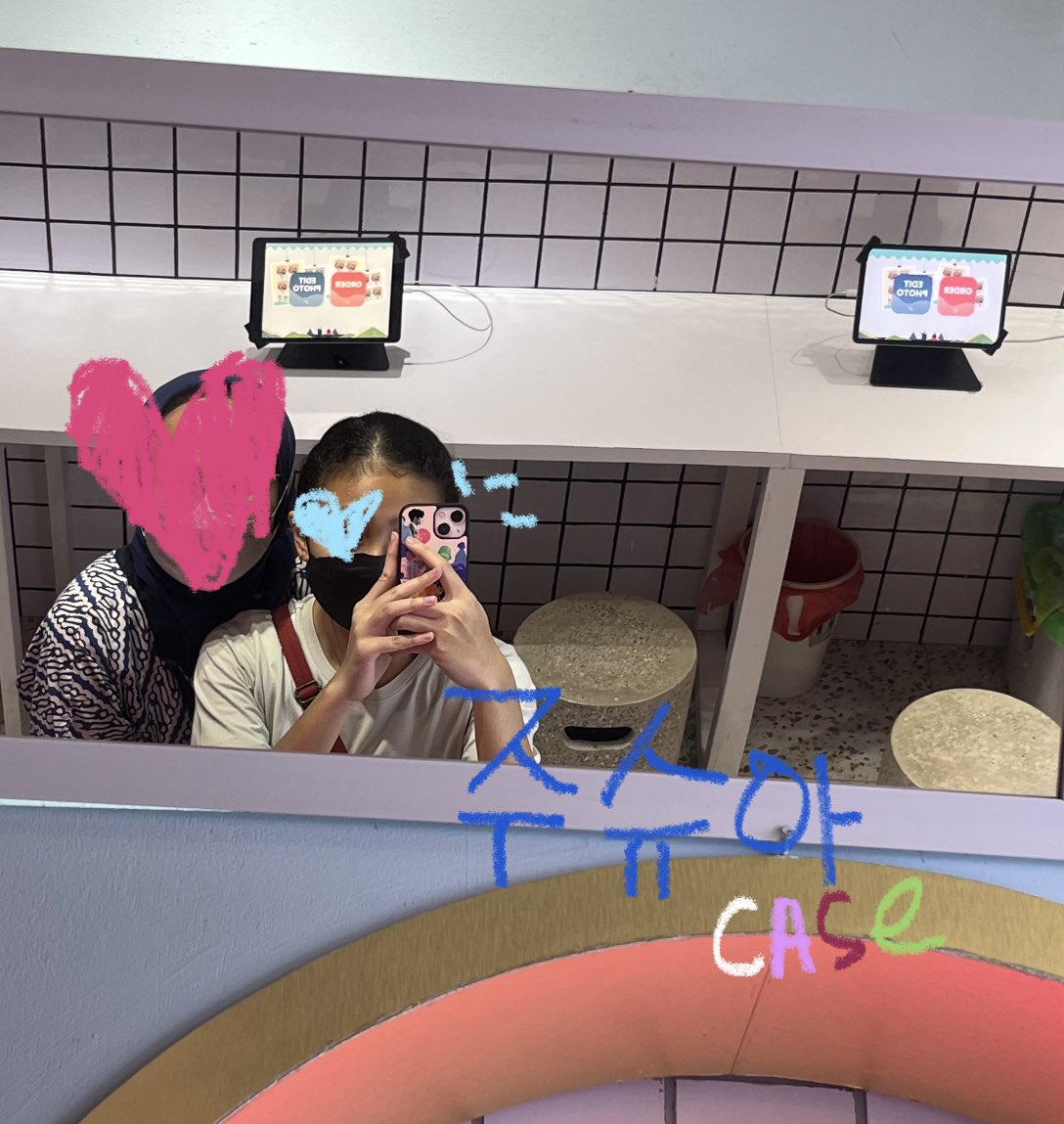 joshoeahong's tweet photo. guyss ada yang mau aku buka po case joshua ini??? aku mau tes ombak duluu~ https://t.co/HJ7H2jIHFz