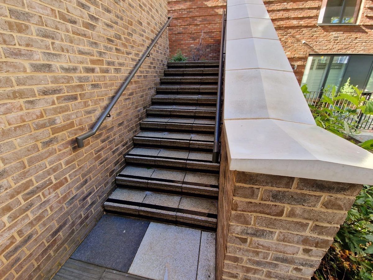 simplecleanuk's tweet photo. 🔥The Simple Clean team managed to do an amazing job on all stairs, walls and flooring to help brighten up this property estate and make it safe for residents. ☎️ 020 8916 2237 or visit our 🌐website link in the bio. #simpleclean #surrey #london #cleaning #commercial #property https://t.co/zuYBhHqxPu