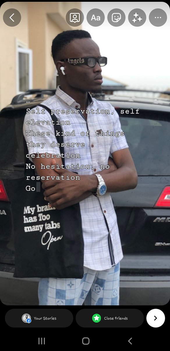 ay_plenty's tweet image. The Designer and his TOTE💫

BRAIN TABS like that of Google CHROME🤓

All out for the daily Two faif, No Hesitation No Reservation😴!

PS: My friend @DEBORAHOGUNTAY1 makes good Bag you can reach out her for custom made totes.
#design #totebag #designfashion #uiuxdesigner ##google