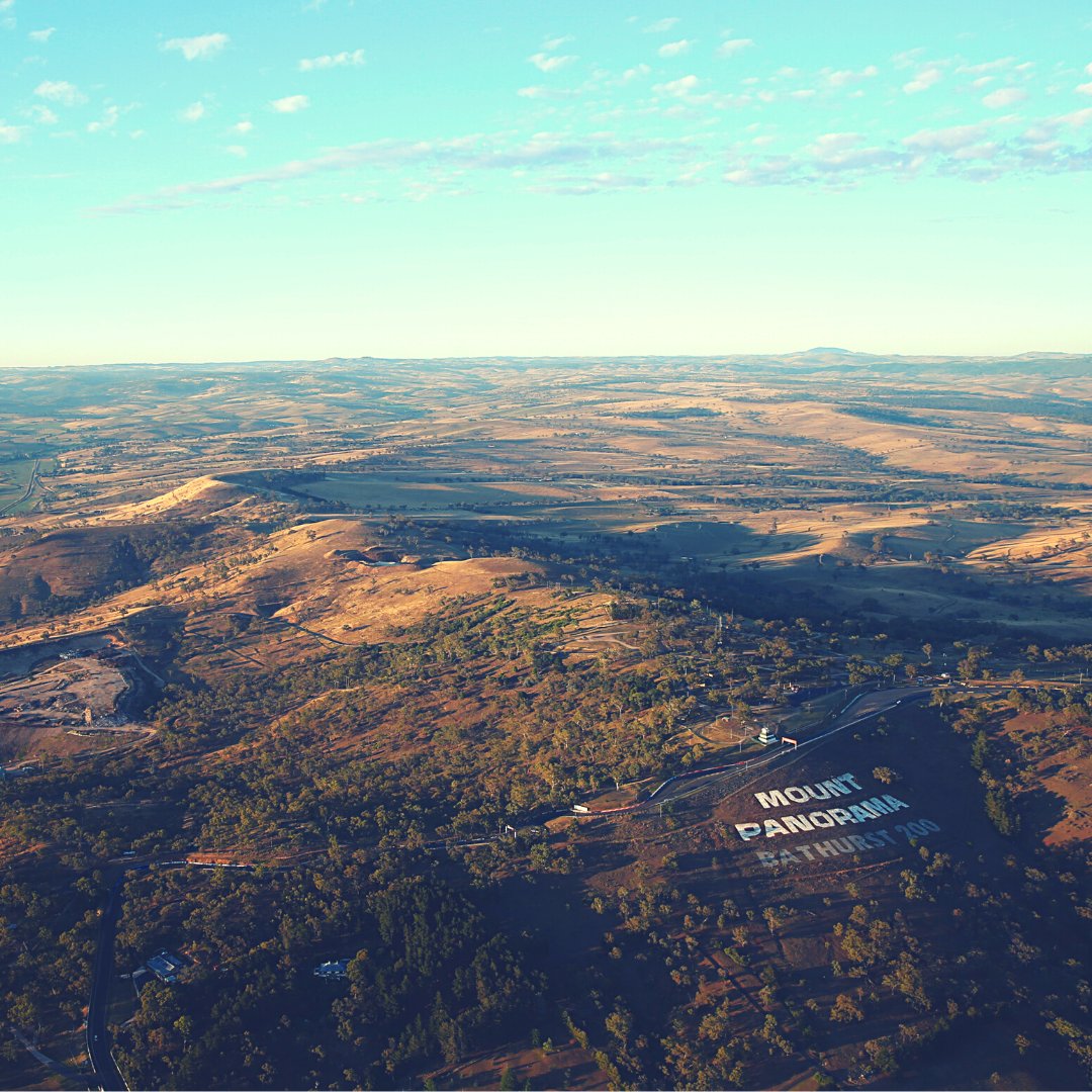There'll be no greater thrill than racing on the official World Championship course. With mass races from 800m to 10km this is your chance to create your own cross country history. Mass participation entries now on sale bit.ly/3UYZ13M
#WorldCrossCountry #VisitNSW