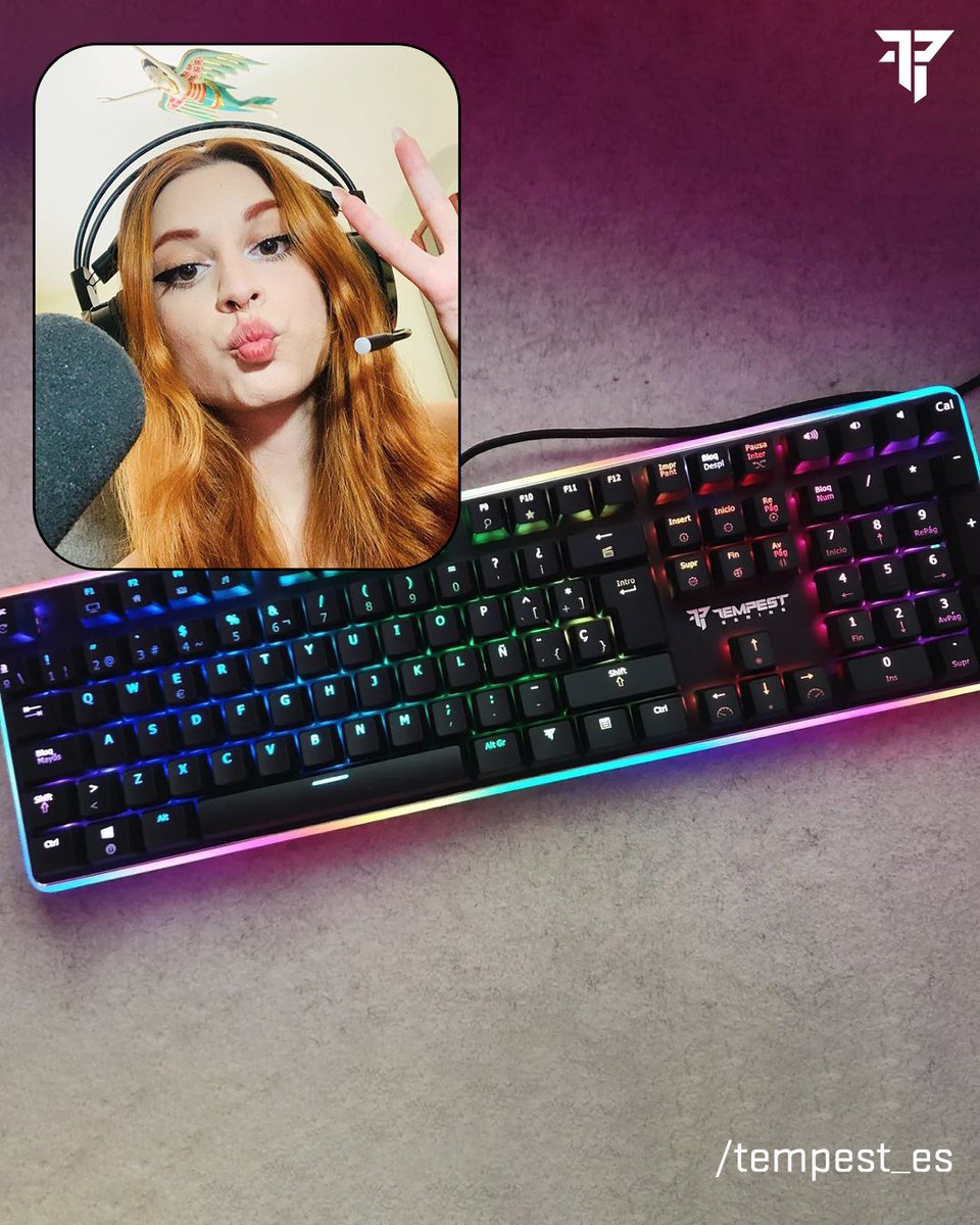 tempest_es's tweet photo. ⚠️ Es la hora BeGamer ⚠️
Para real lo espectacular que queda tu #setup con un toque RGB. #TempestArmy https://t.co/n9TGmwNJRb