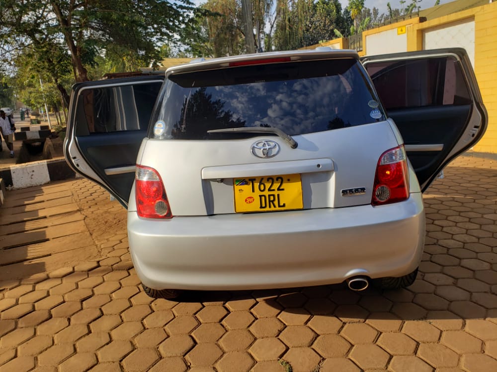 Bunnakisi's tweet photo. Biashara ni matangazo #IST #T622 #DRL Iko bomba kabisa ,,Ipo sokon kwa kuuzwa  ,, Location MOSHI 
 Phone no. 0620453670 Whatsapp
 
#UmojaNinguvu Naomba retweet yako ifike mbali tupate chochote kitu✊ https://t.co/YHeAYhbxPK