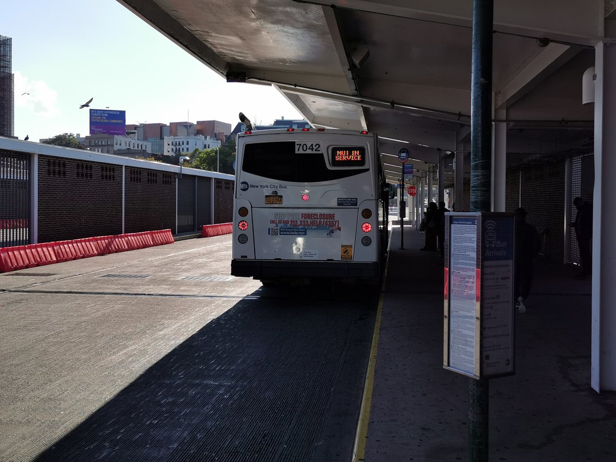 2011 EPA10 Orion VII Not in Service