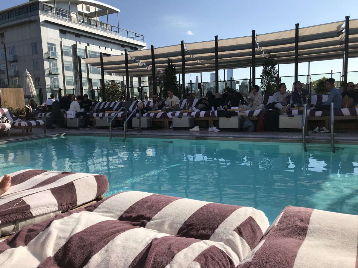 tanavip's tweet photo. NY last day :( Pools, parks and Donald Glover?! Also discovered they put cream on McD’s milkshakes here! #Mr&amp;MrsSmith https://t.co/LQTC85fqbx