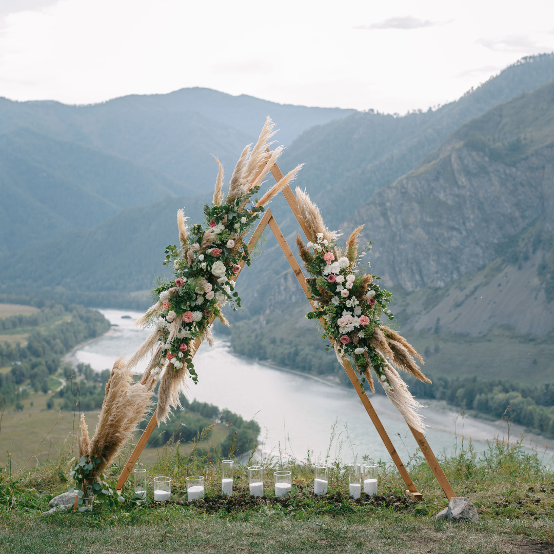 The perfect backdrop to start the rest of your lives together 😍💚

#Wedding #love #backdrop #scene #views #arch #marriage #love #candles #bride #groom #explore #fyp #moutains
