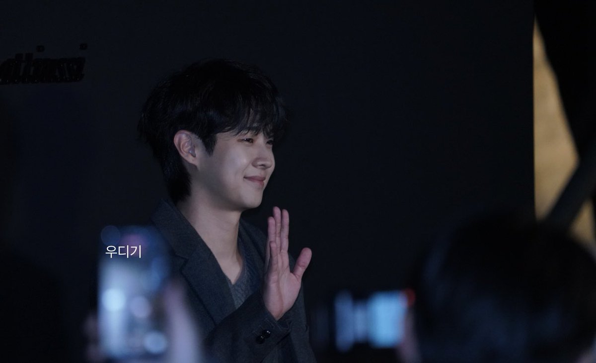 221011 패션위크 AMI #프리뷰
 #choiwooshik #崔宇植
#チェウシク #최우식