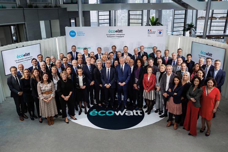Aux côtés de <a href="/rte_france/">RTE</a> et des grandes entreprises 🇫🇷, <a href="/enedis/">Enedis</a> rejoint le mouvement #EcoWatt ! Notre objectif : être exemplaires dans notre consommation quotidienne d'énergie et accompagner nos clients dans leurs démarches de #sobriété ✊ 

📸 Stéphane Sby Balmy