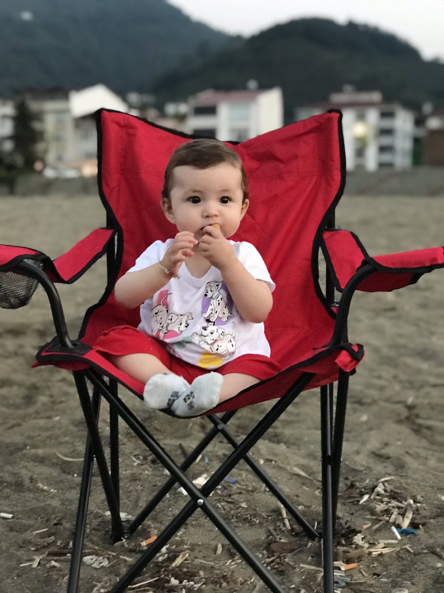 MelikeKulcu's tweet photo. Günün kutlu olsun #Masalım 🌺🧿 https://t.co/nHspm0Nrv5
