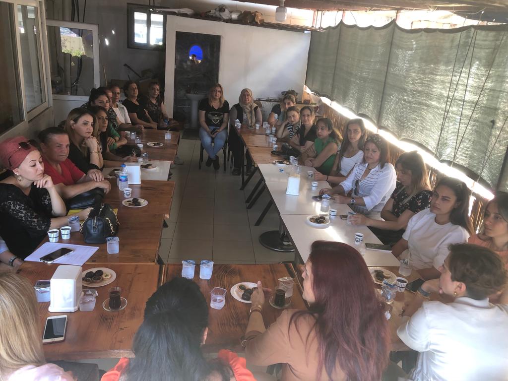 akkadin_hatay's tweet photo. 📍 Samandağ

İl Kadın Kolları Başkanımız Zehra EREN Başkanlığında, İlçe Koordinatörlerimiz ve İlçe Kadın Kolları Başkanımız Özlem MERİÇ' in katılımlarıyla; Samandağ Mahalle Başkanları ile istişare Toplantısı gerçekleştirildi.

#İnandığınYoldaYürü https://t.co/TC8aLaLVCZ