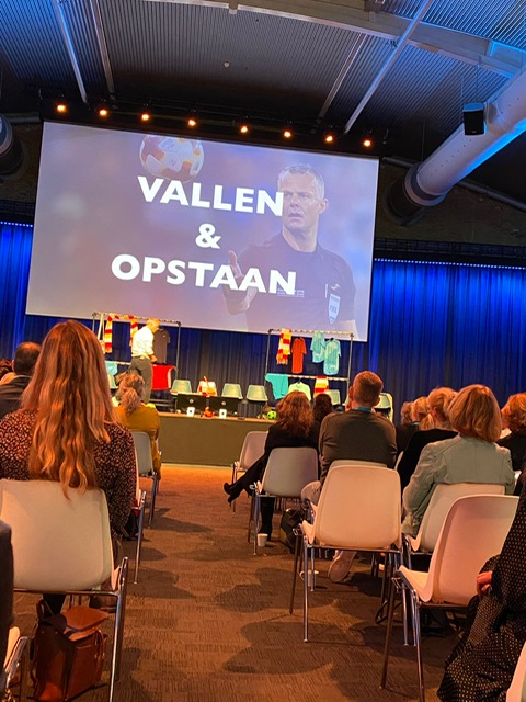 FINALLY de #Aedes corporatiedag!
"Samen aan de slag tegen ondermijning; hoe dan?"
#leefbarewijken #kennis #kunde #visie #veranderkracht #zzzbacademy #training #workshop #masterclass #veelzijdigveilig

linkedin.com/feed/update/ur…