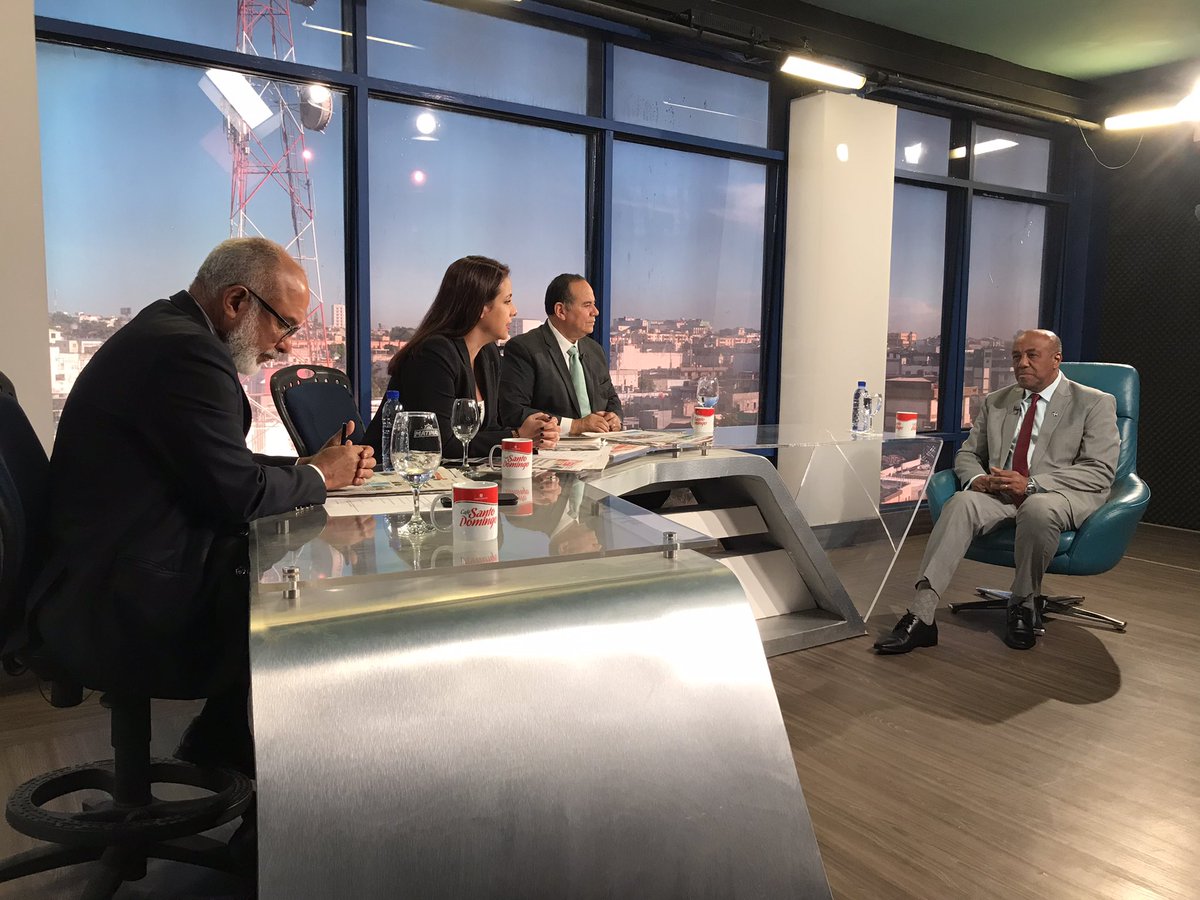 Matinal5's tweet image. Ahora conversamos con el Ing. Antonio Almonte @AntonioAlmonteR ministro de Energia y Minas de la República Dominicana @energiayminasrd, sintonízanos por @TelemicroHD