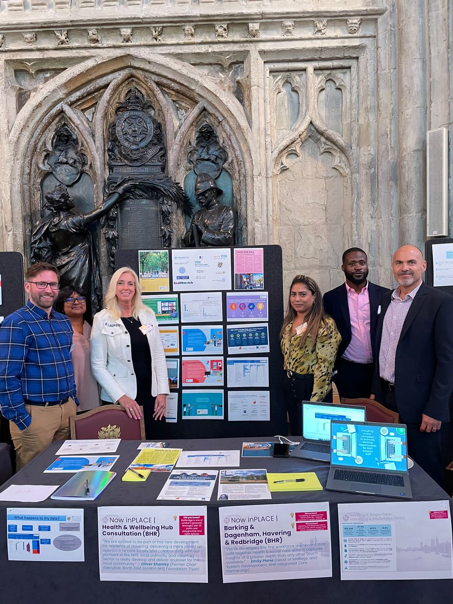 PPLthinks's tweet image. A huge thank you to all our partners who are showcasing their impressive work bringing health and care partners together in new and exciting ways #FestivalofIntegration2022 @Barnetwellbeing @haringeycouncil @nhscroydon_ and more - your stalls are looking great! 🎉